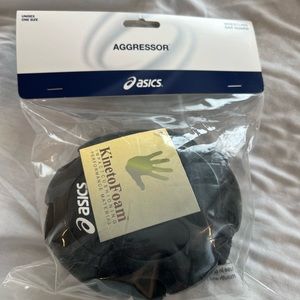 ASICS unisex wrestling ear guard